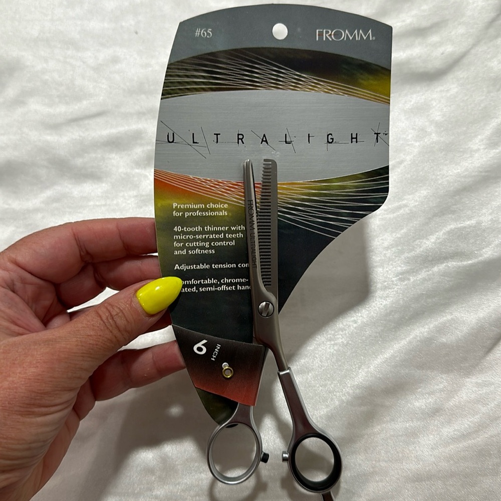 NEW Fromm Ultralight professional shears 6”.